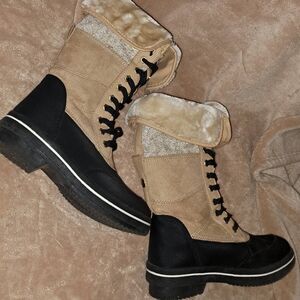 SALE! NEW Madden ladies Sz 7.5 Crystal CONVERTIBLE Lined Boots Lace Tie Up Tan